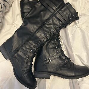 Sleek Black Combat Boots for Women